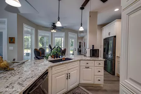105 Mockernut Ln, Washington, NC 27889 photo 14