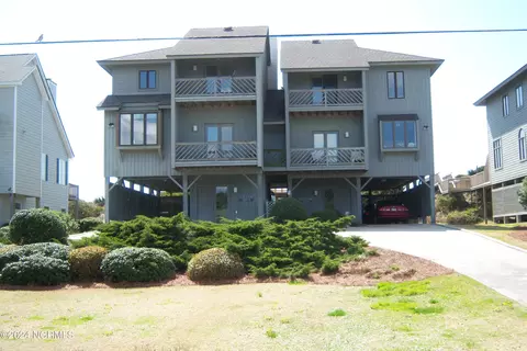 5207 Ocean Dr #A, Emerald Isle, NC 28594