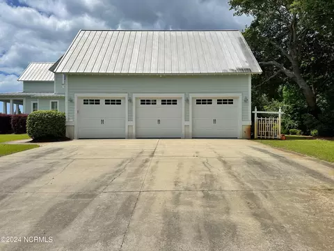 102 Cottage Walk, Hampstead, NC 28443 photo 10