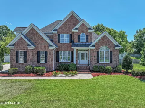 4509 Southlea Dr, Winterville, NC 28590