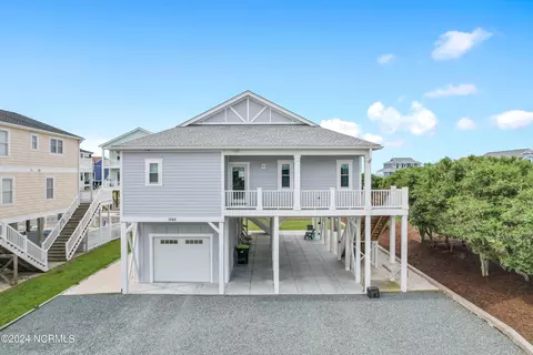 1045 Coquina Cove Dr, Holden Beach, NC 28462