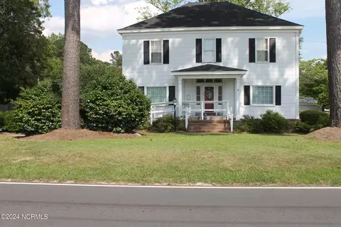 202 Stake Rd, Tabor City, NC 28463