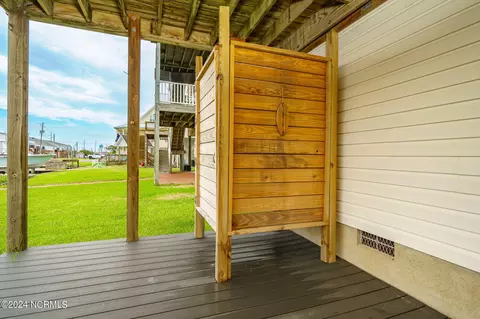 106 Smith St, Atlantic Beach, NC 28512 photo 29