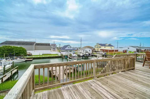 106 Smith St, Atlantic Beach, NC 28512 photo 12