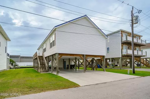 106 Smith St, Atlantic Beach, NC 28512 photo 9