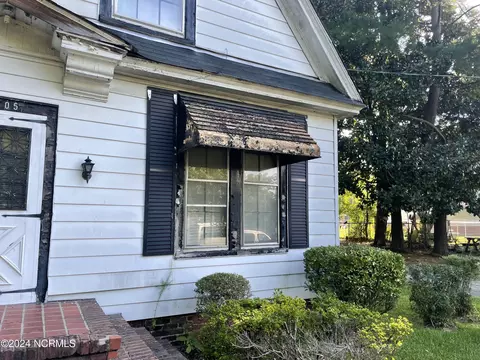 405 Vance St E, Wilson, NC 27893 photo 3