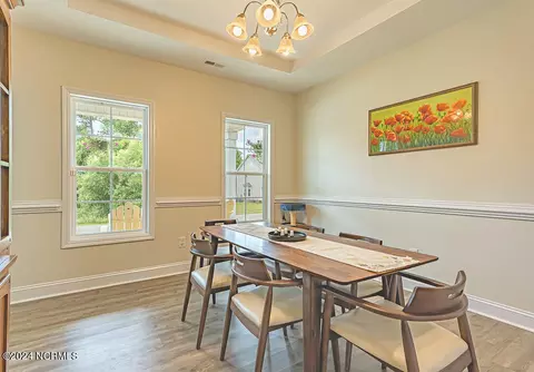 Dining - 411 Sundown Ct, Hubert, NC 28539 photo 2 of 4