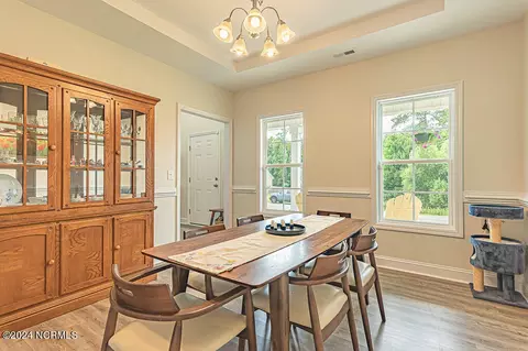 Dining - 411 Sundown Ct, Hubert, NC 28539 photo 3 of 4