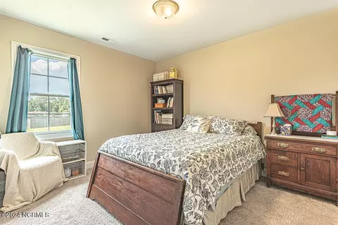 Bedroom - 411 Sundown Ct, Hubert, NC 28539 photo 3 of 8
