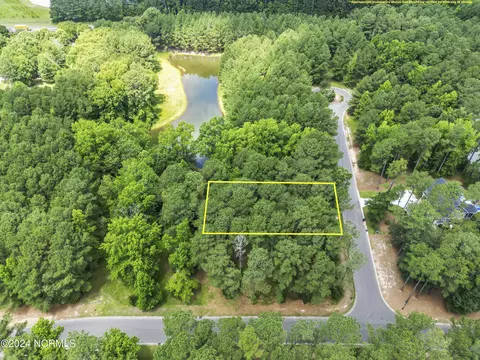 107 Loblolly Ct, Wallace, NC 28466 photo 2