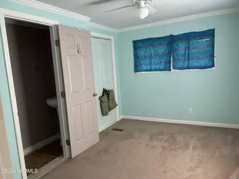 144 Holly Cres, Grandy, NC 27939 photo 8