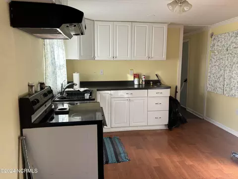 144 Holly Cres, Grandy, NC 27939 photo 6