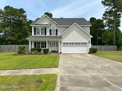 112 Heron Moon Ct, Havelock, NC 28532