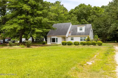 5130 Saint Marys Church Rd, Lucama, NC 27851