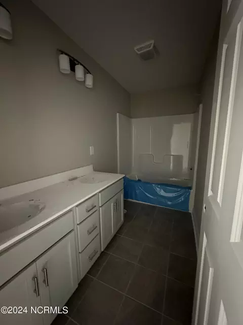 225 Shadow Grass Ct, Stella, NC 28582 photo 18