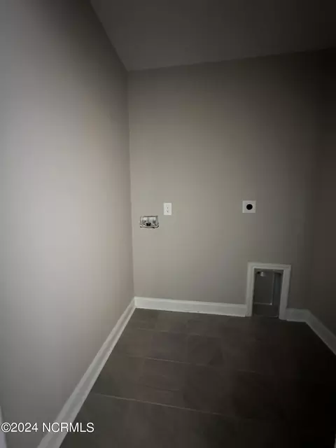 225 Shadow Grass Ct, Stella, NC 28582 photo 20