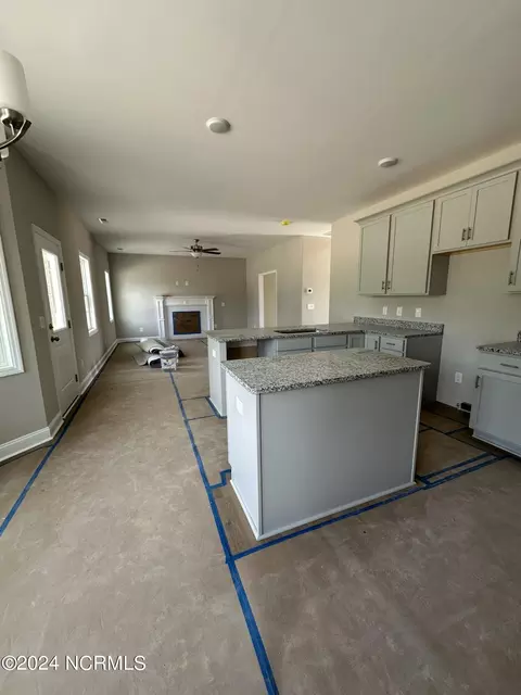 225 Shadow Grass Ct, Stella, NC 28582 photo 7