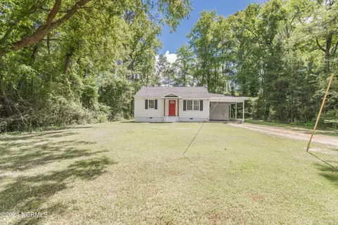 2123 Pony Farm Rd, Jacksonville, NC 28540