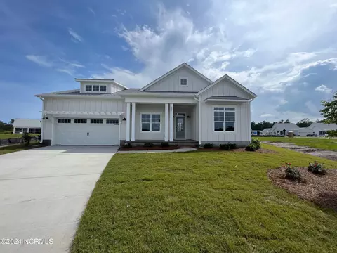 32 S Flicker Meadows Ct, Hampstead, NC 28443