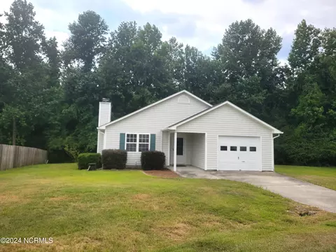 261 Pollard Dr, Jacksonville, NC 28540