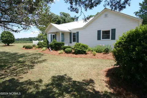 24788 Nc 32, Plymouth, NC 27962