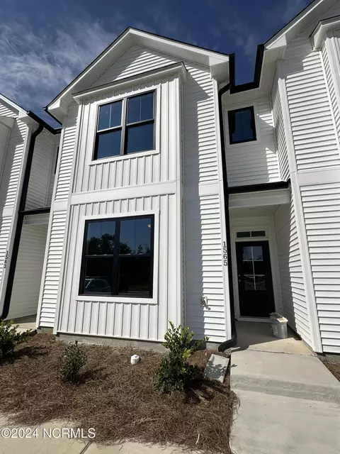 1565 Dusk Cv NE, Winnabow, NC 28479