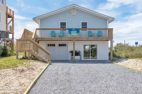 326 Seashore Dr, Sneads Ferry, NC 28460