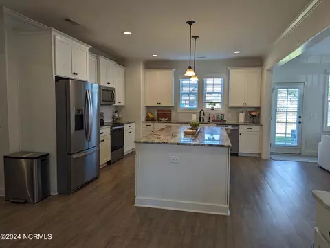 213 Bachmans Trl, Hampstead, NC 28443 photo 12