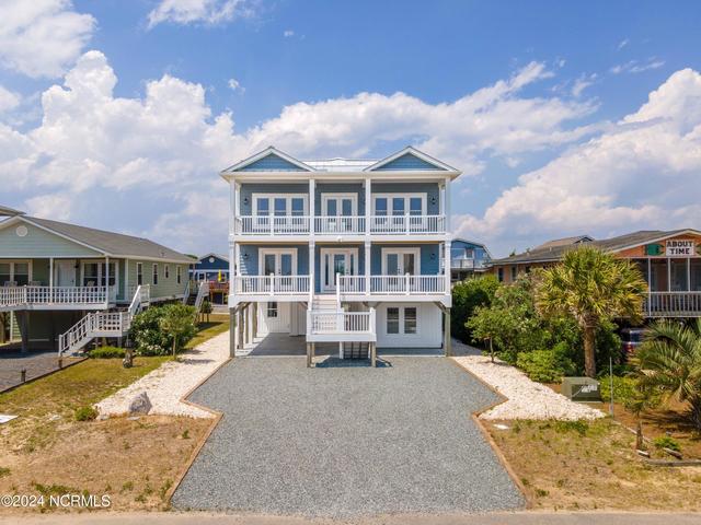 3912 W Beach Dr, Oak Island, NC 28465