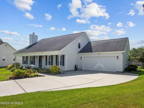 203 Morgan Cir, Jacksonville, NC 28546