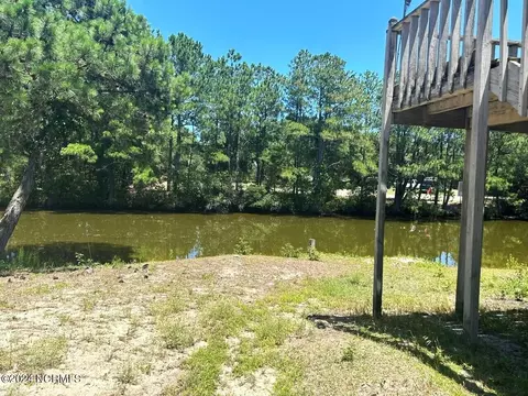 2221 Teal Rd, Corolla, NC 27927