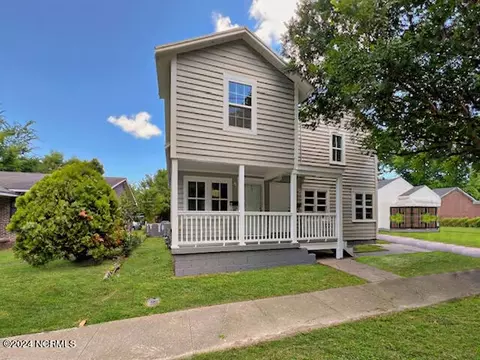 306 N Granville St, Edenton, NC 27932