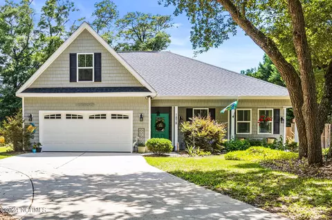 1878 Oak Harbour Dr SW, Ocean Isle Beach, NC 28469