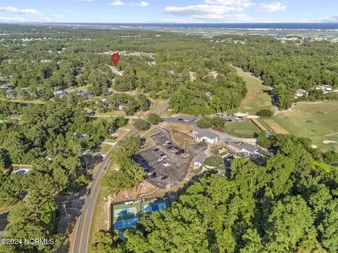 102 Red Bird Ln, Hampstead, NC 28443 photo 29