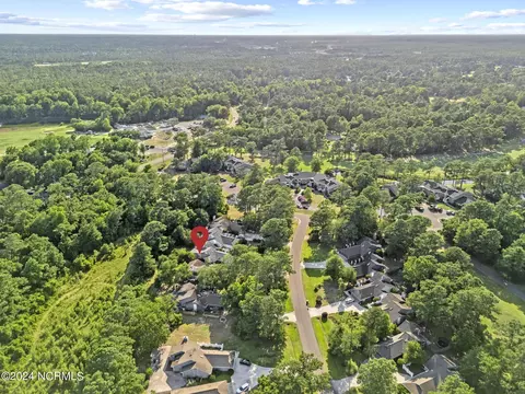 102 Red Bird Ln, Hampstead, NC 28443 photo 22