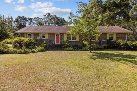 237 Blackwell Point Rd, Oriental, NC 28571