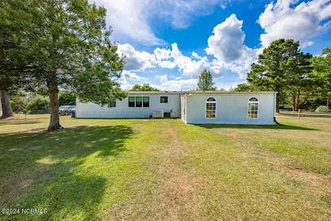 180 Running Pines Rd, Chocowinity, NC 27817 photo 14