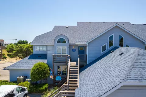 126 Jaycrest Rd #8, Duck, NC 27949