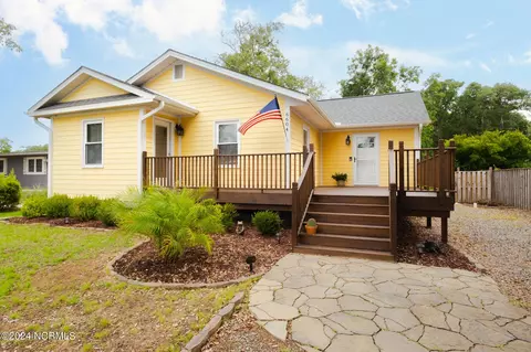 6604 E Oak Island Dr, Oak Island, NC 28465