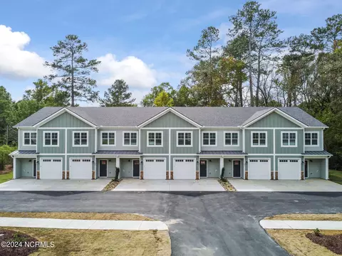 385 James St, Vass, NC 28394
