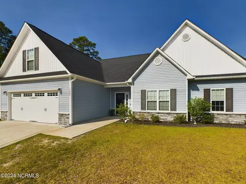 1000 Perch Pl, New Bern, NC 28562
