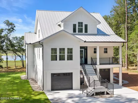 2581 Seashore Rd SW, Supply, NC 28462