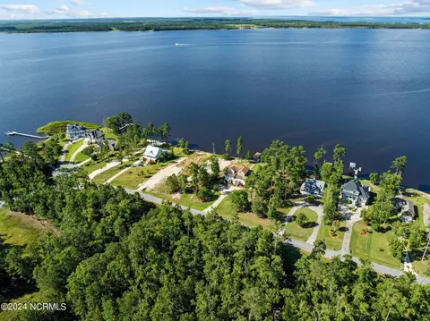 0 Dowry Crk E, Belhaven, NC 27810
