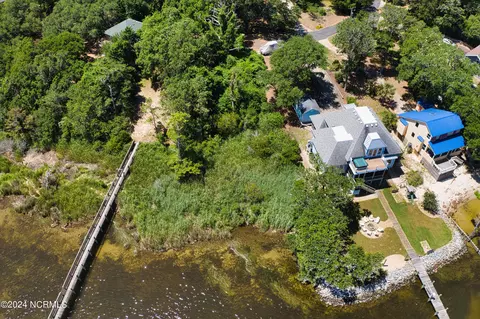 443 Kitty Hawk Bay Dr, Kill Devil Hills, NC 27948 photo 2