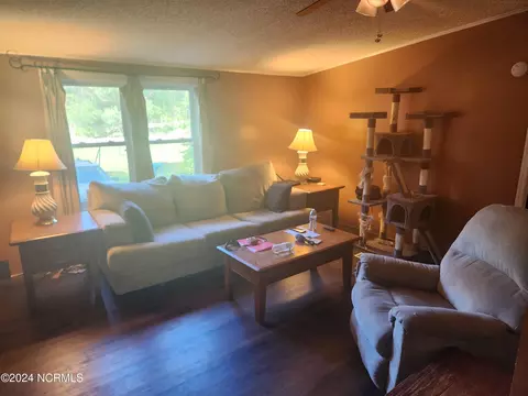 658 Bay Harbor Dr, Hampstead, NC 28443 photo 7