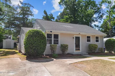 415 Arbor St, Greenville, NC 27834