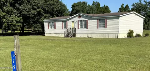 179 Peachview Dr, Hamlet, NC 28345
