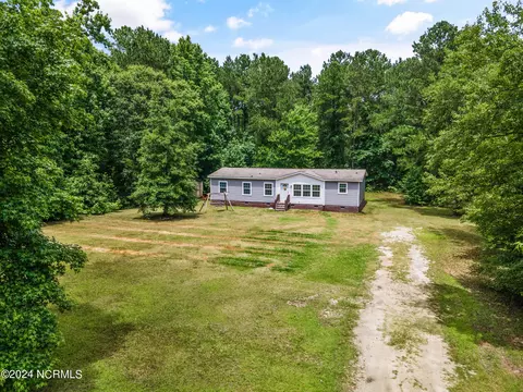 2519 Rooks Rd, Atkinson, NC 28421 photo 3
