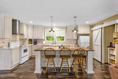 2519 Rooks Rd, Atkinson, NC 28421 photo 10