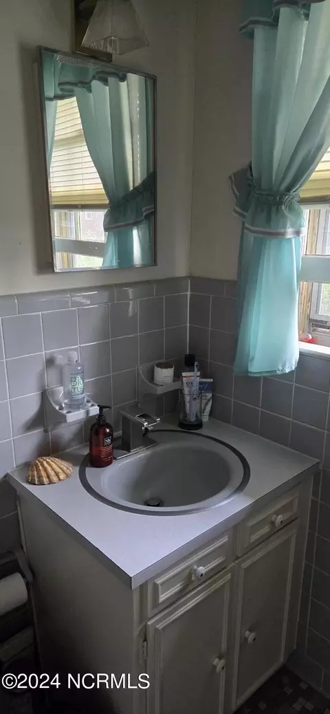 601 Steele St, Mount Olive, NC 28365 photo 35